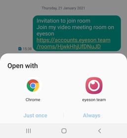Screenshot with invitation link on smartphone